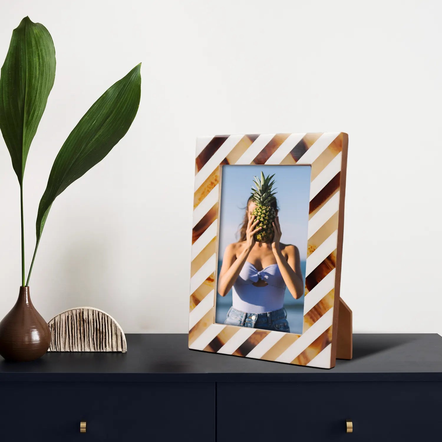 Picture Frames Striped Pattern Collection Bone & Resin Inlay, Brown & White - 4x6, 5x7