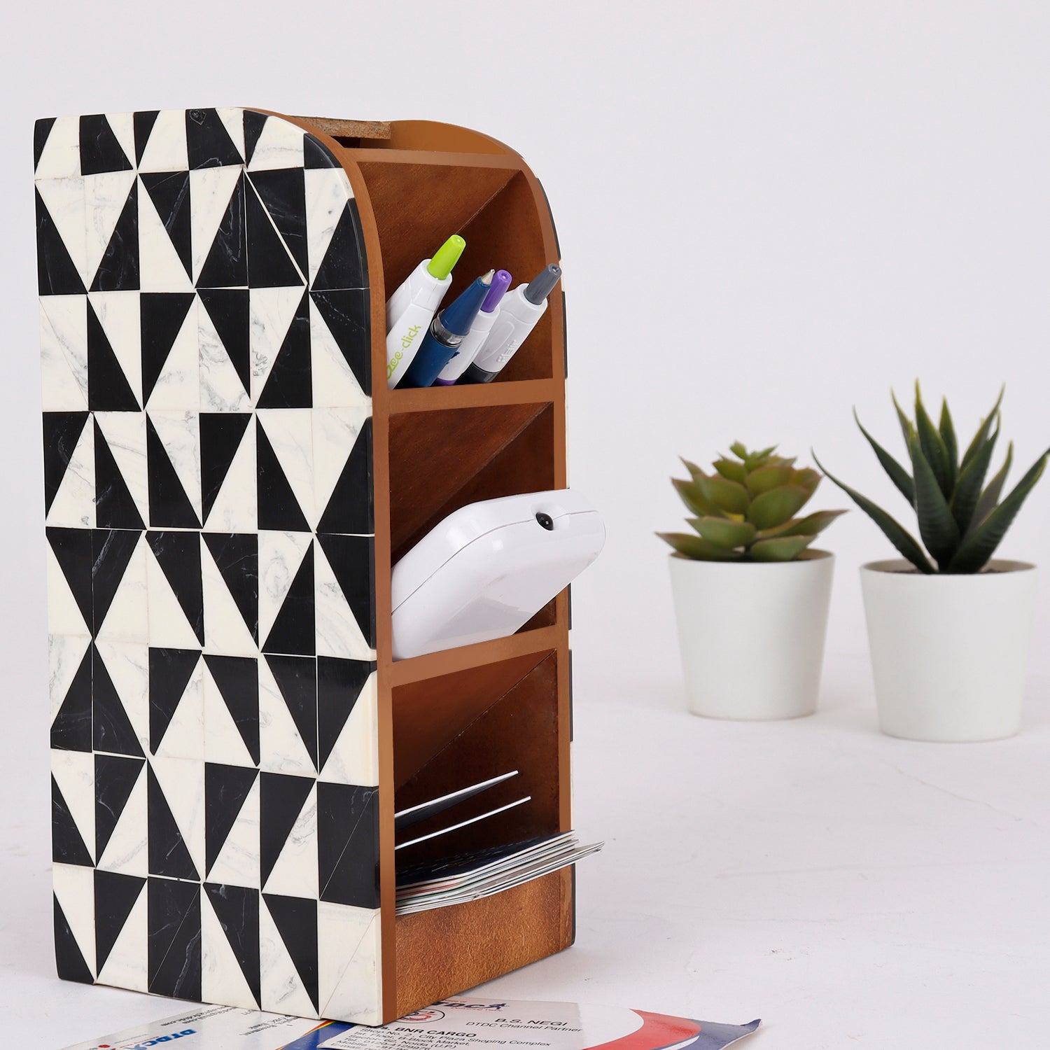 decorative desk organizer incline black white 8x3,5x3.5 inch
